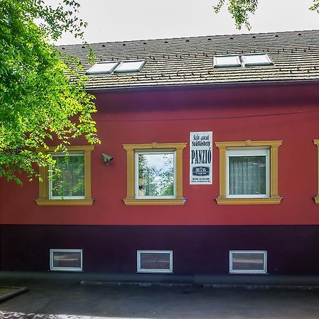 Civis Szallashely Debrecen Eksteriør bilde